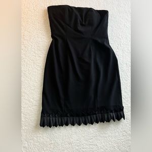 Mikael AghAL: “used”Womens Black Zip Back knee length cocktail Sleeveless dress